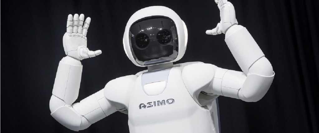 NEW YORK - APRIL 17: Honda Motors demonstrates its Asimo robot during a media preview of the 2014 New York International Auto Show in New York. The show opens with a sneak preview to the public April 18th and runs through April 27th. (Photo by Eric Thayer/Getty Images)